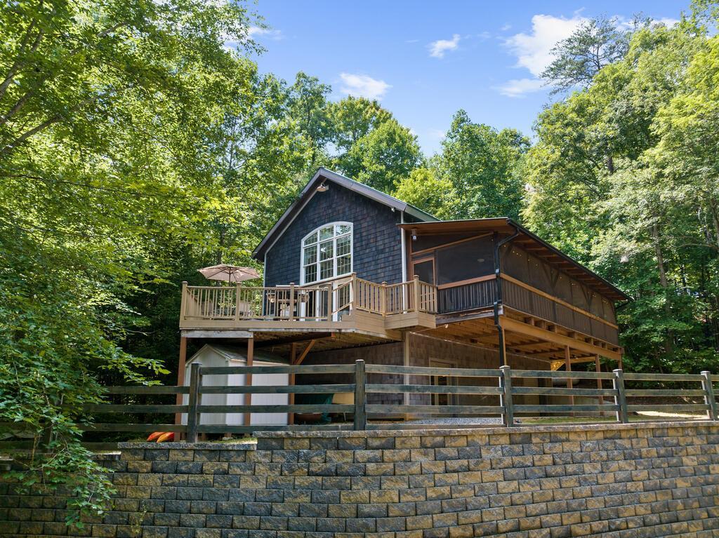 281 Pine Cone Road