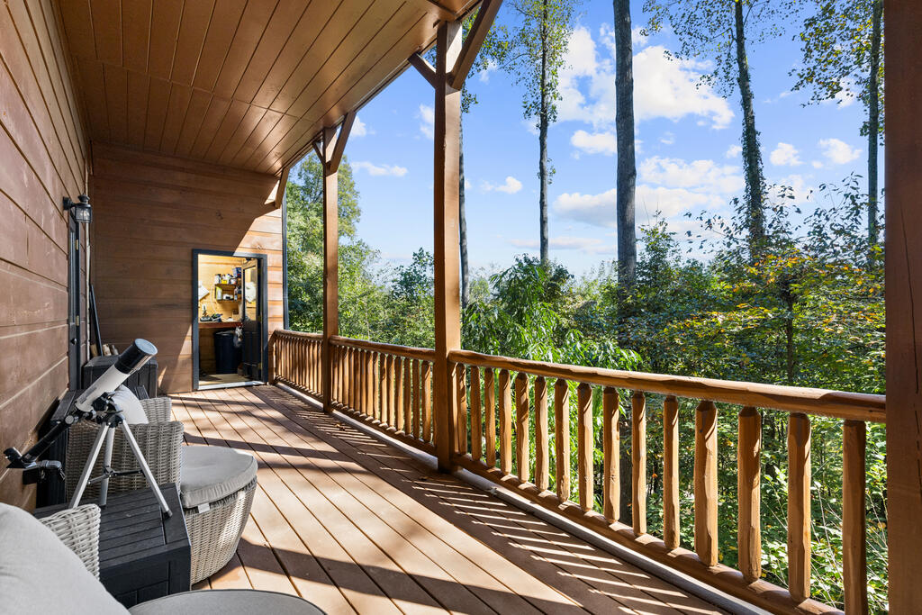 929 Overlook Drive