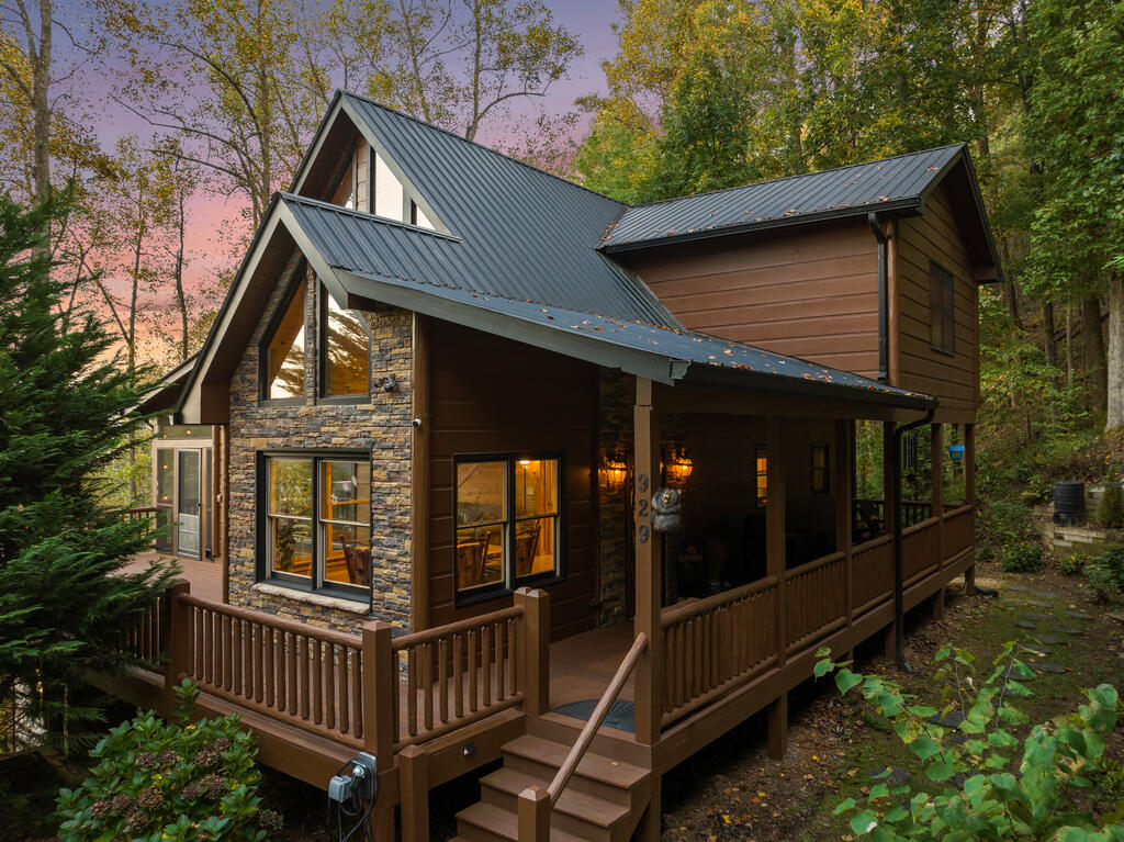 929 Overlook Drive