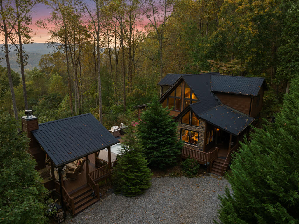 929 Overlook Drive