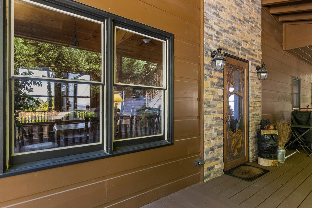 929 Overlook Drive