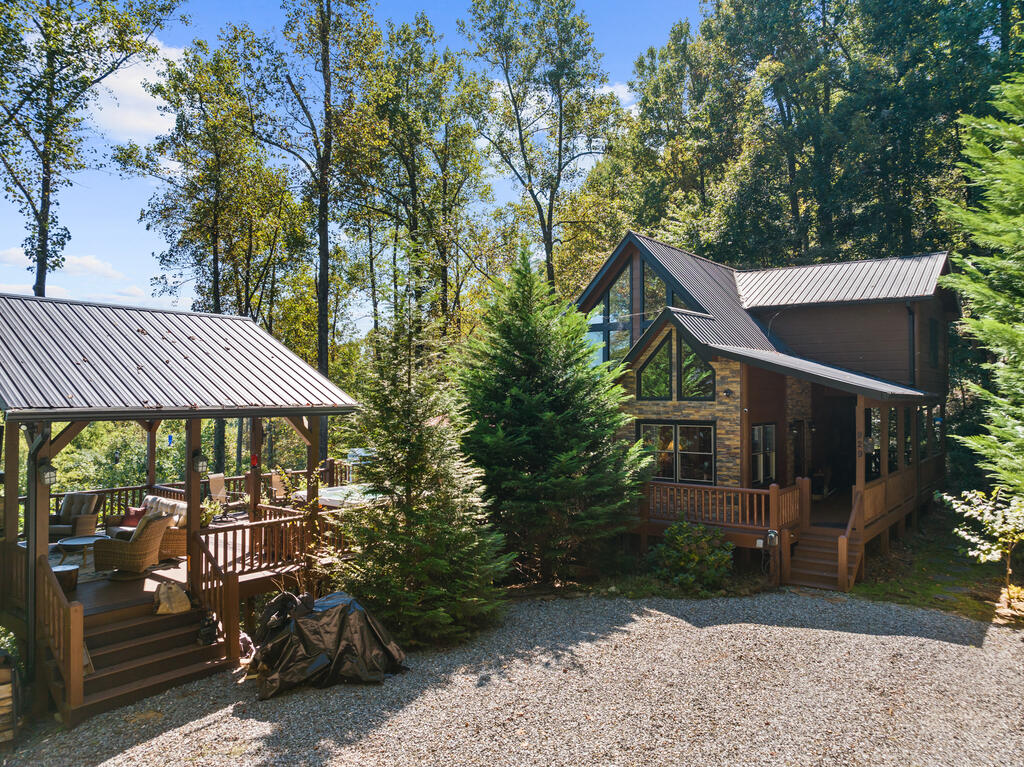 929 Overlook Drive