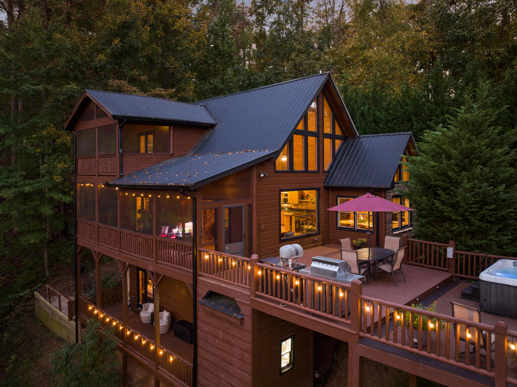 929 Overlook Drive