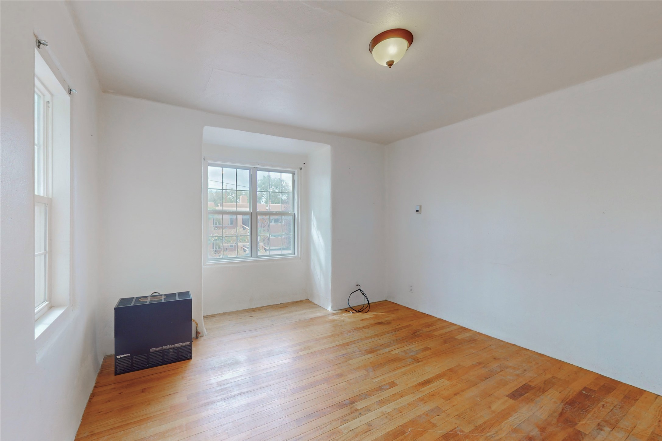 123 W Santa Fe Avenue