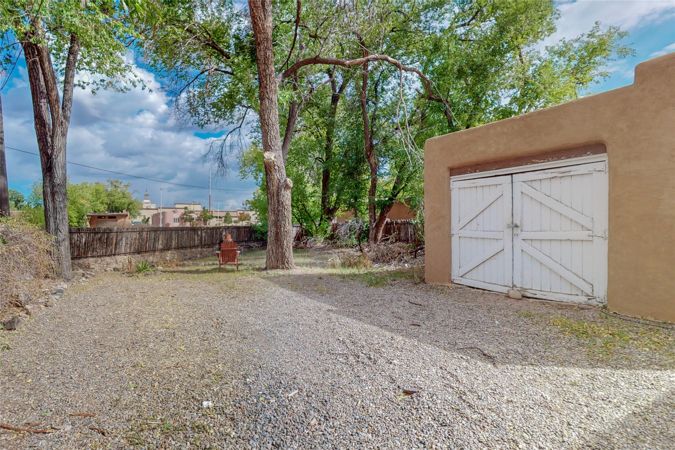 123 W Santa Fe Avenue