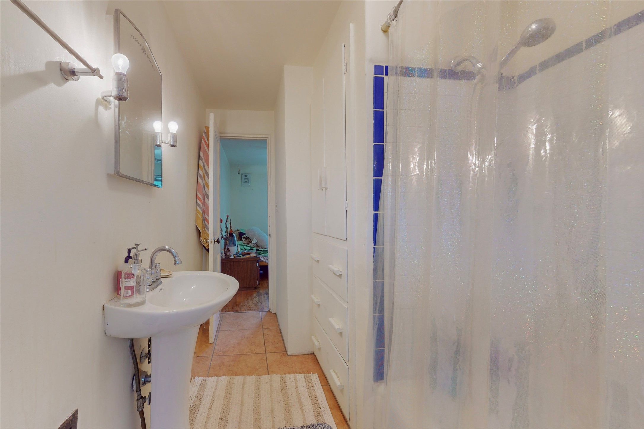 123 W Santa Fe Avenue