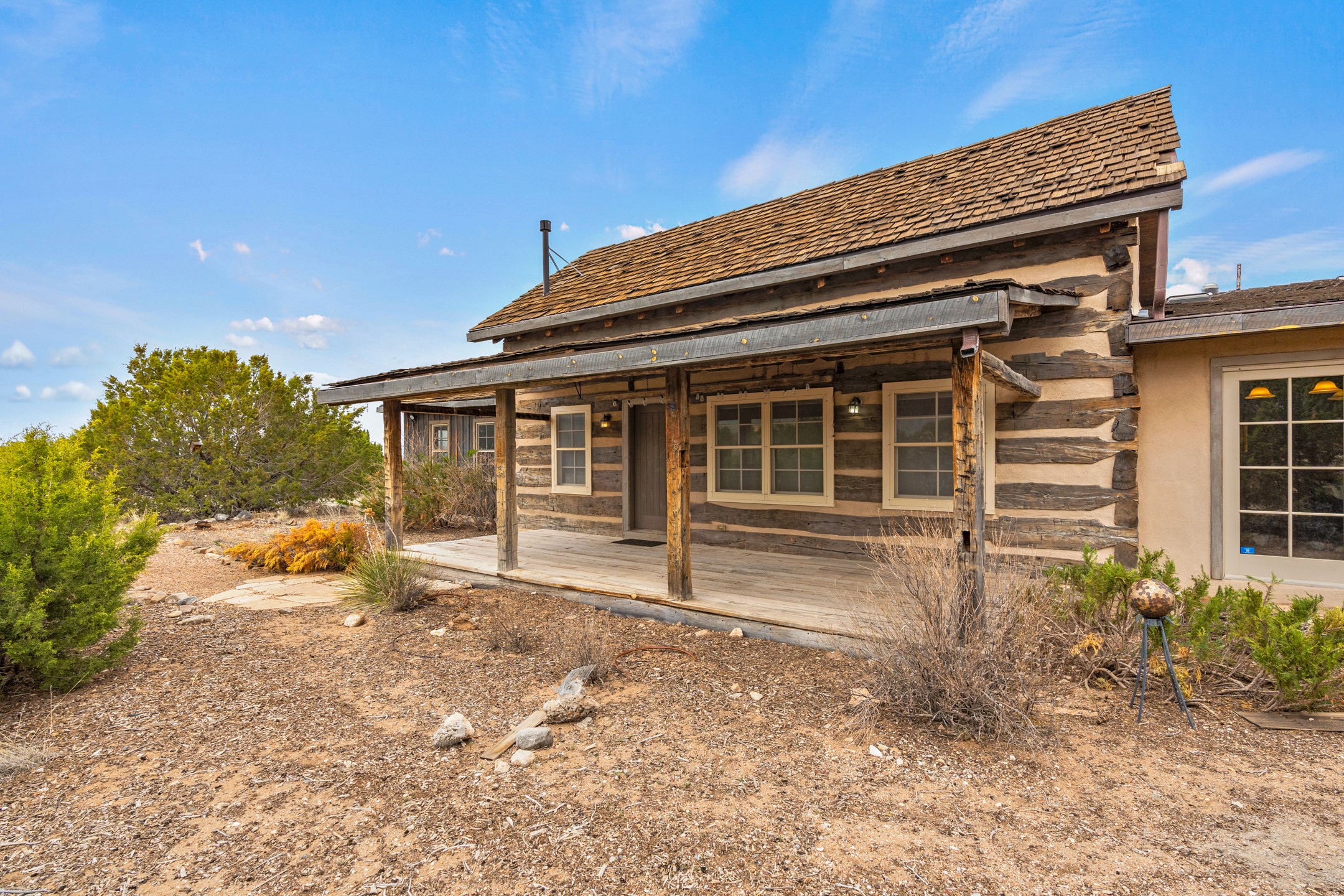 72 & 84 Silver Spur Trail
