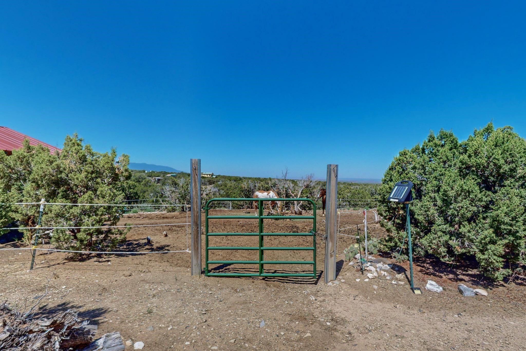 152 Camino Cerro Chato
