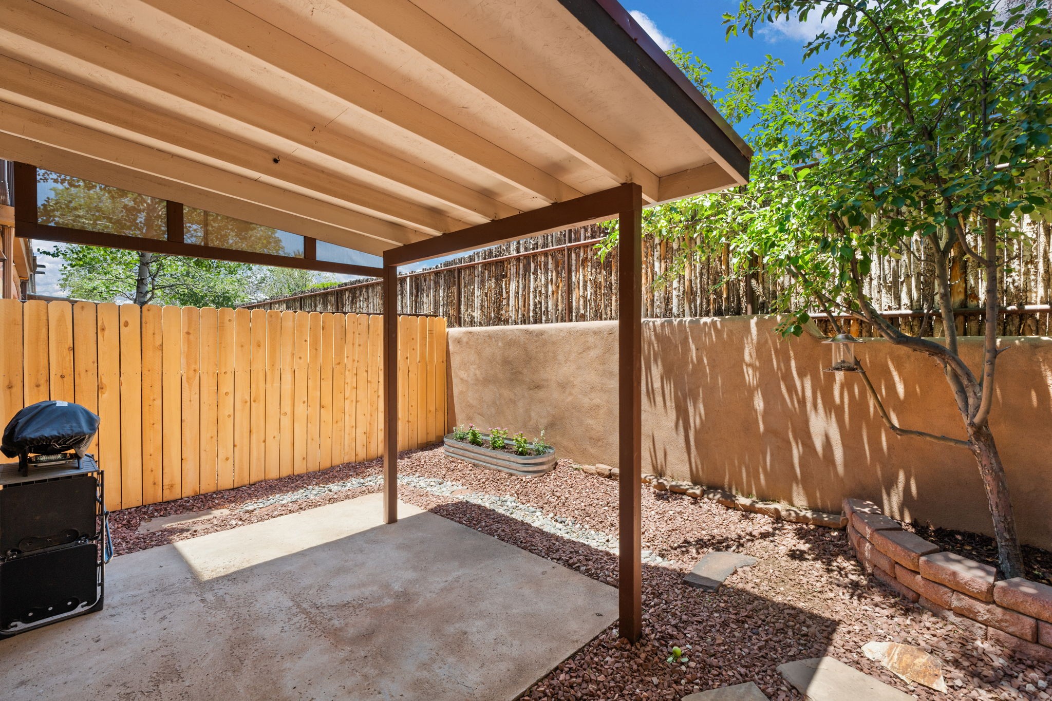 1539 Avenida De Las Americas