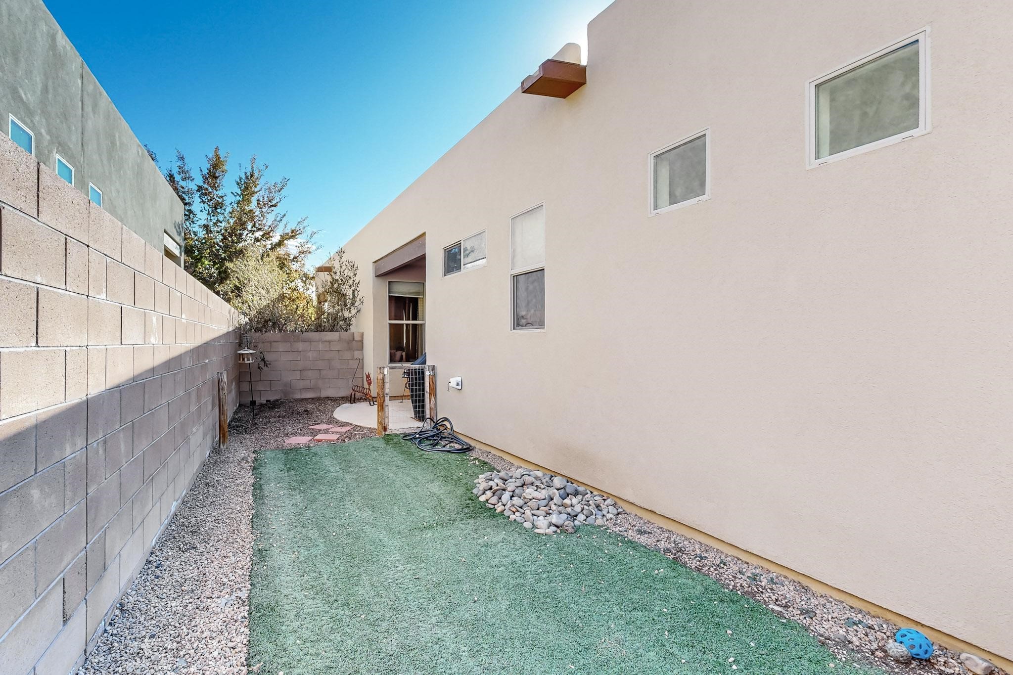 11 Avenida Vista Esquisita