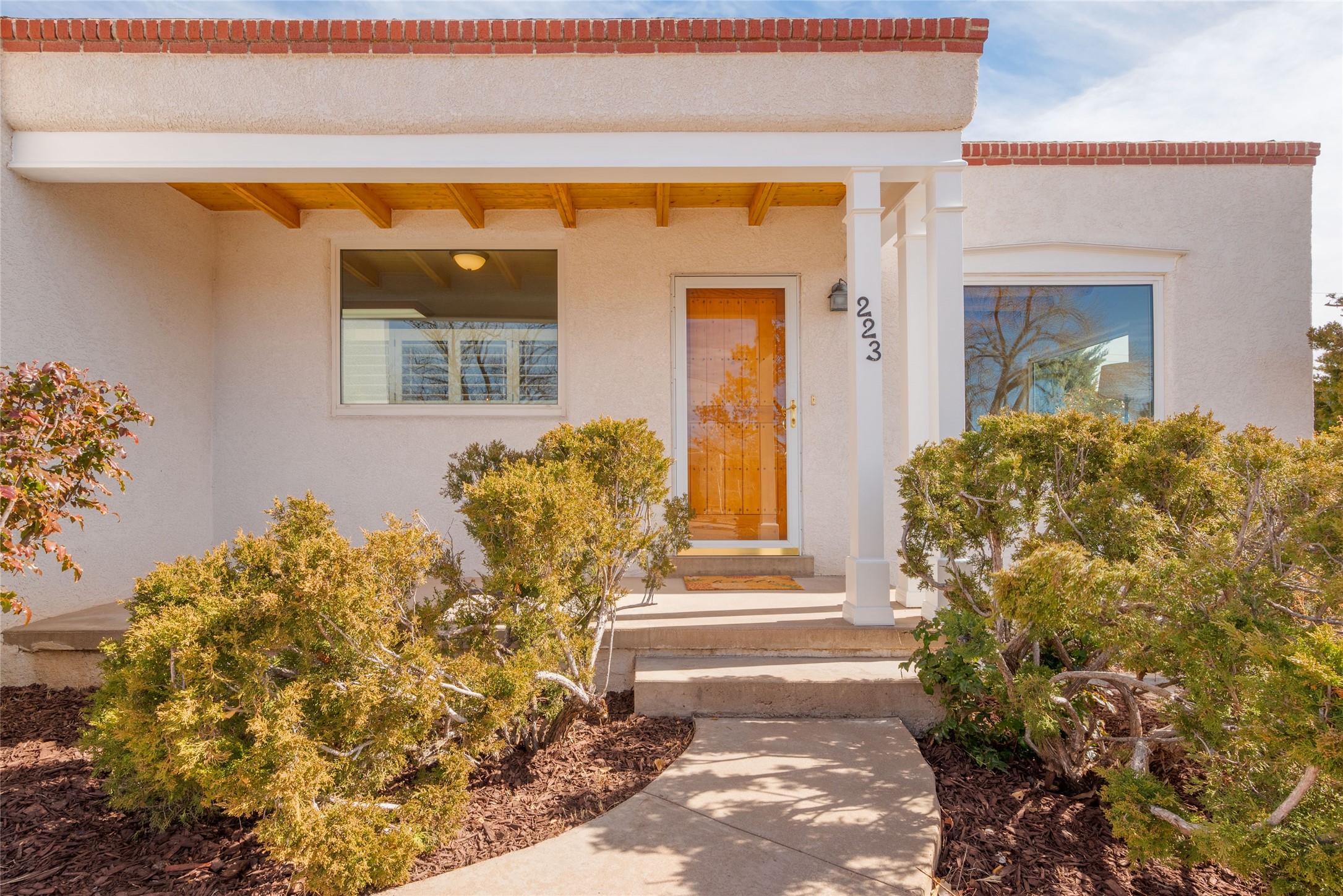 223 Sereno Drive
