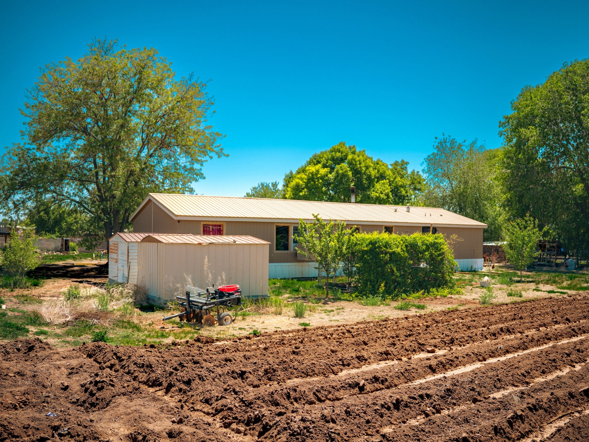 1023 Calle Flores