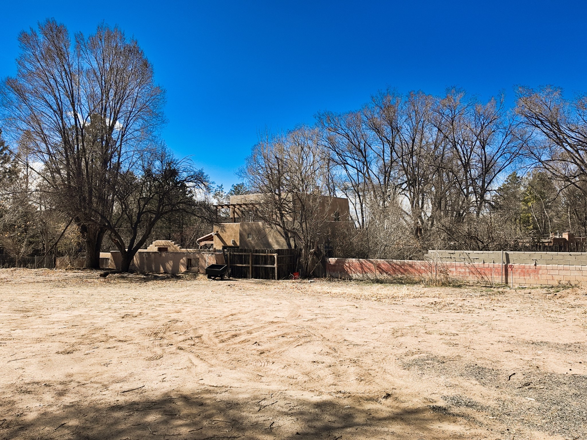 1559 Bishops Lodge Road