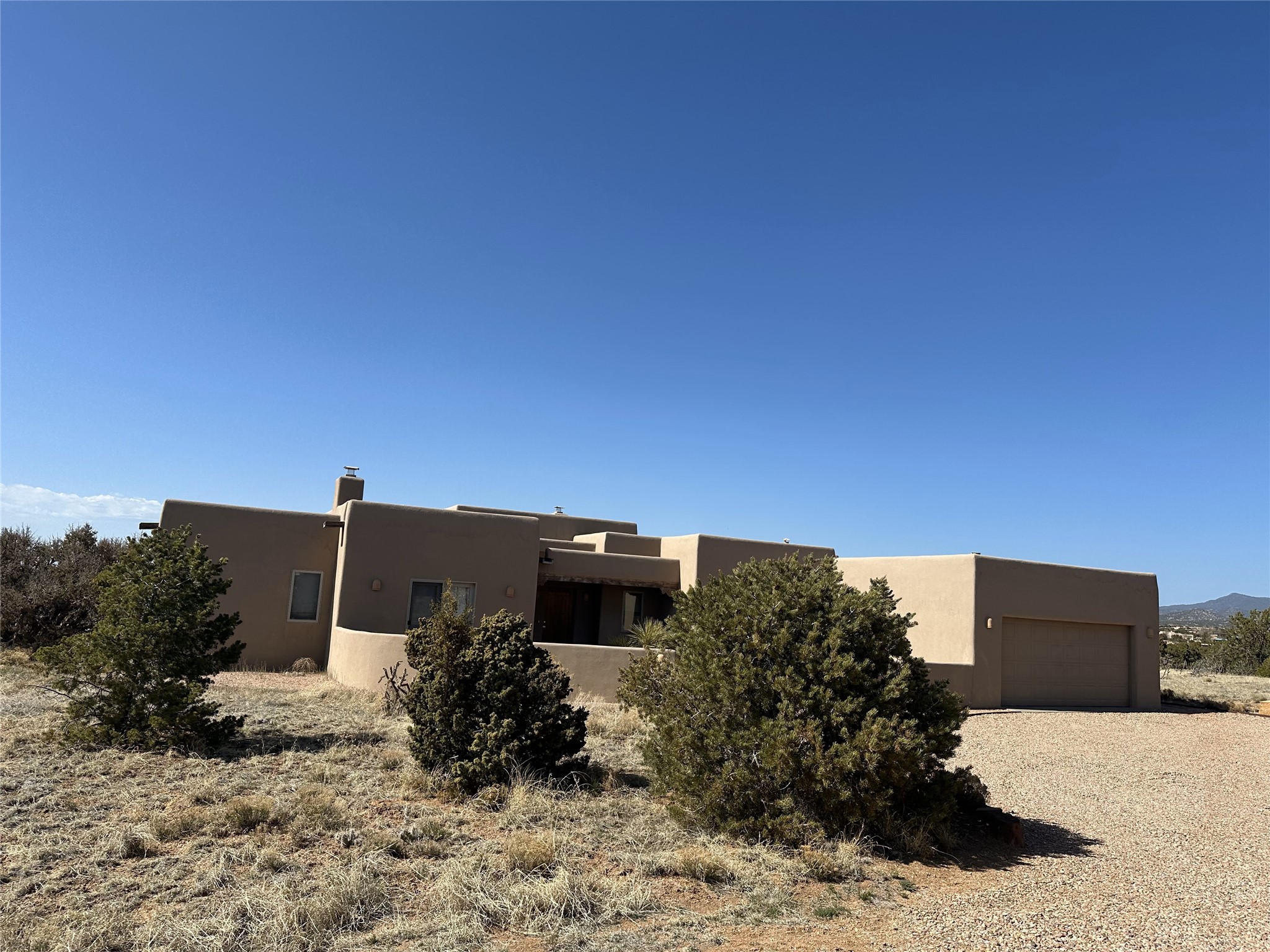 76 Herrada Road