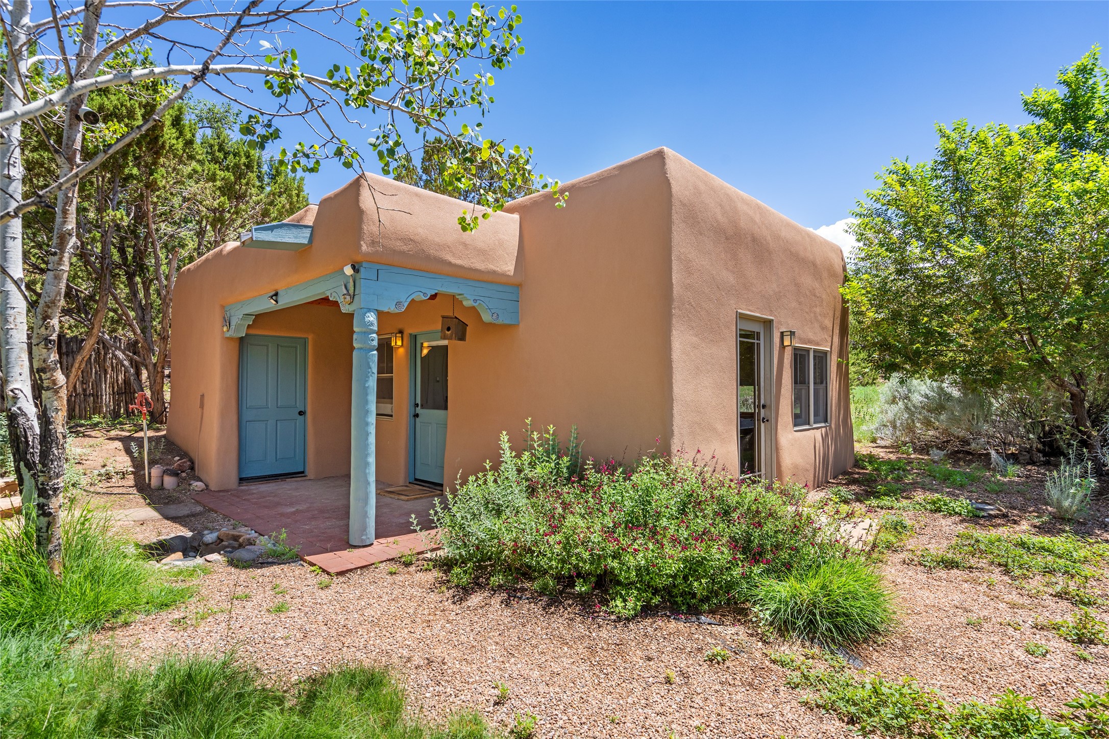 3869 Old Santa Fe Trail