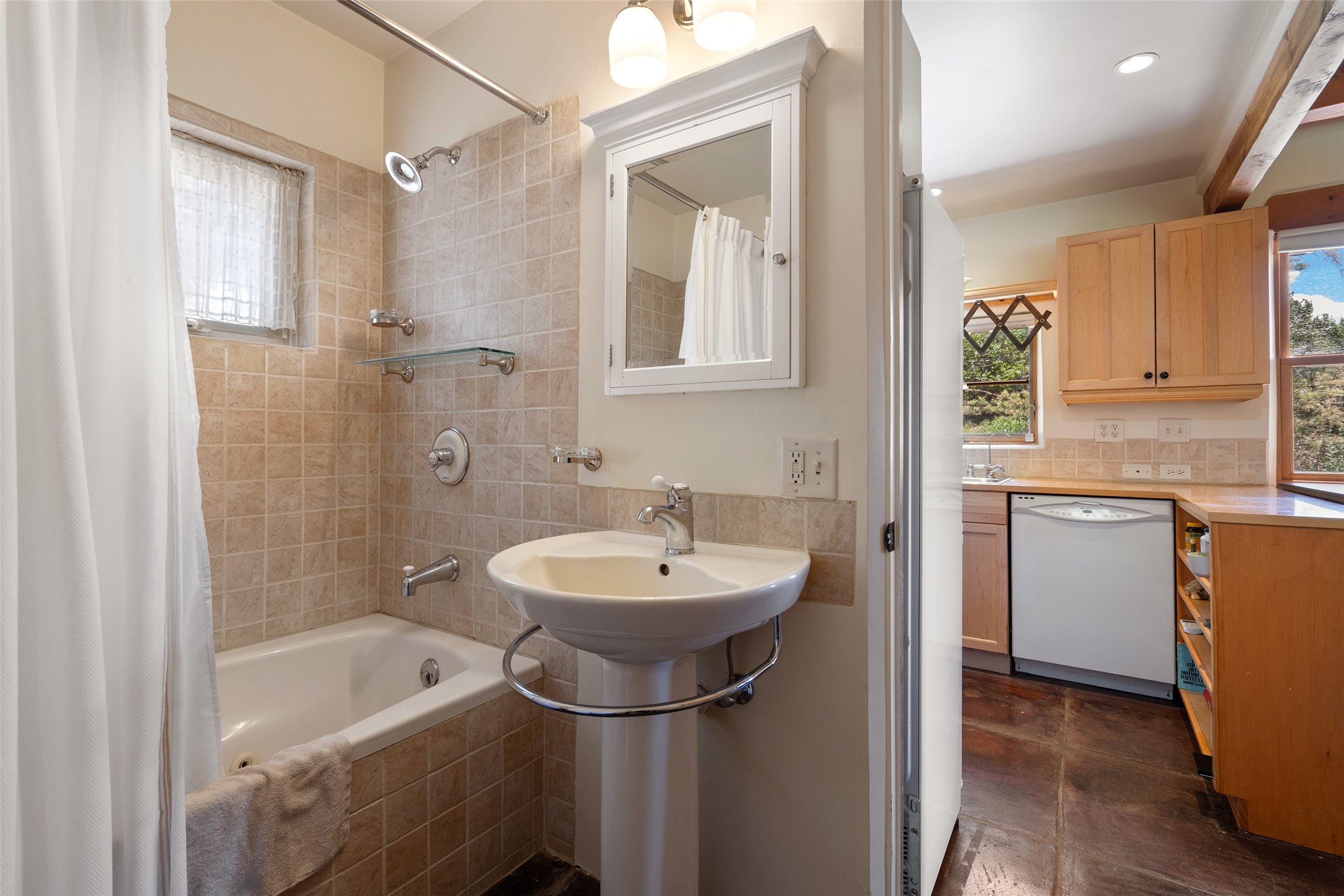 3869 Old Santa Fe Trail