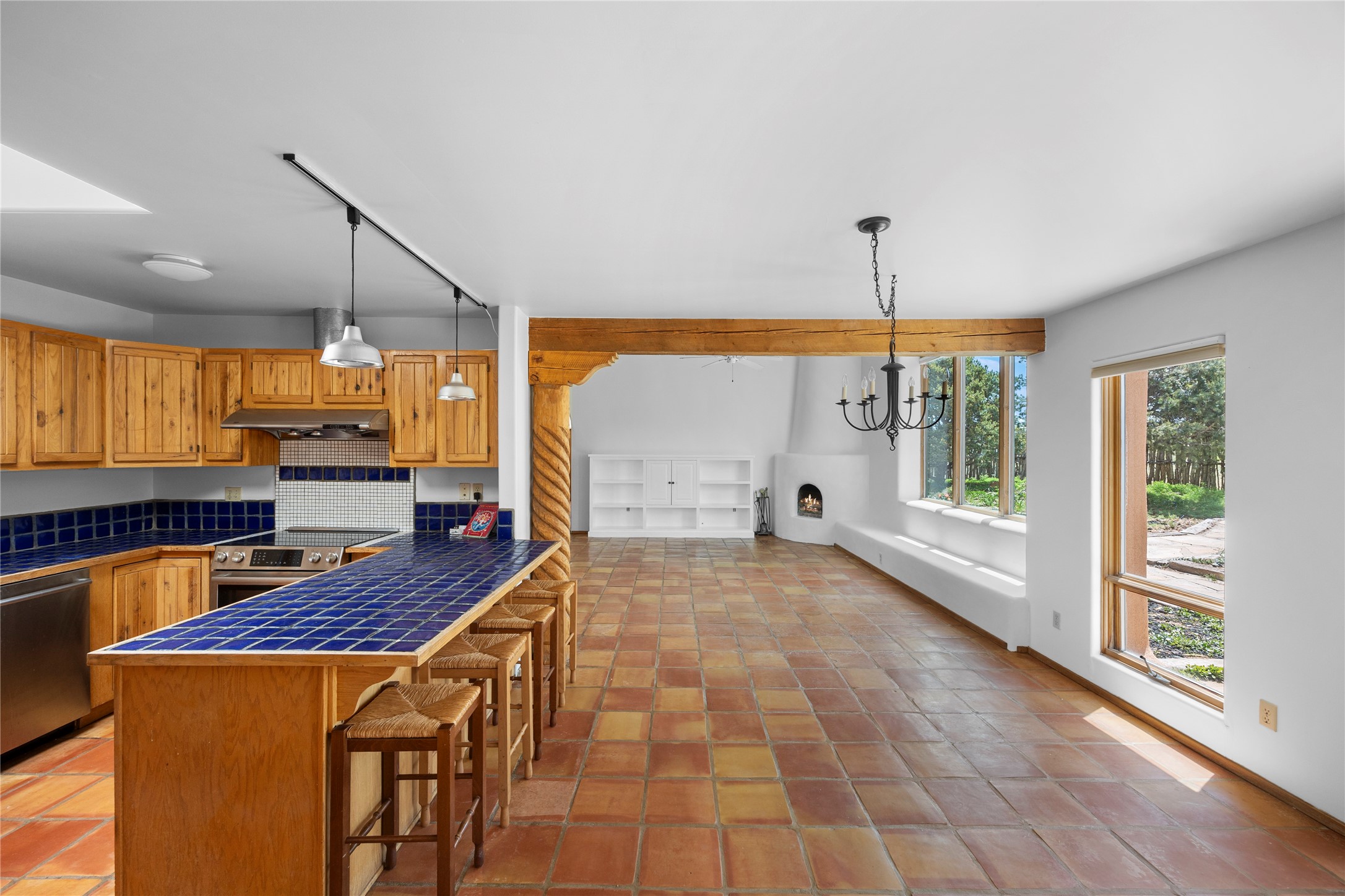 1 Azul Place