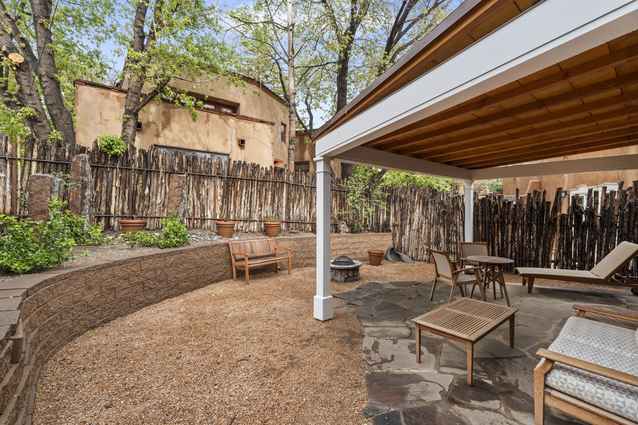 701 E Alameda Street 3