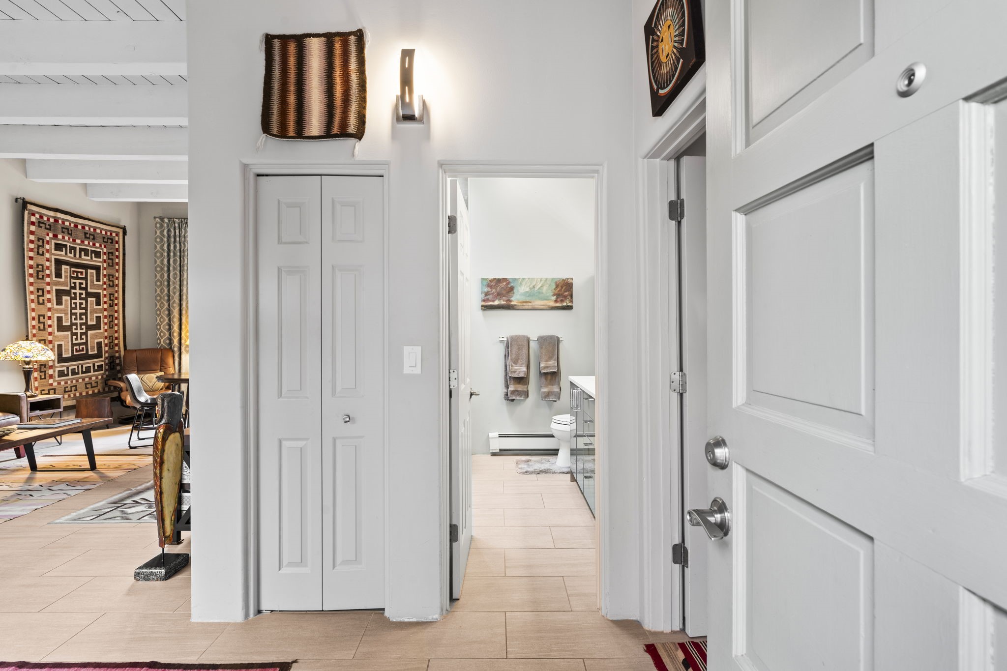 701 E Alameda Street 3