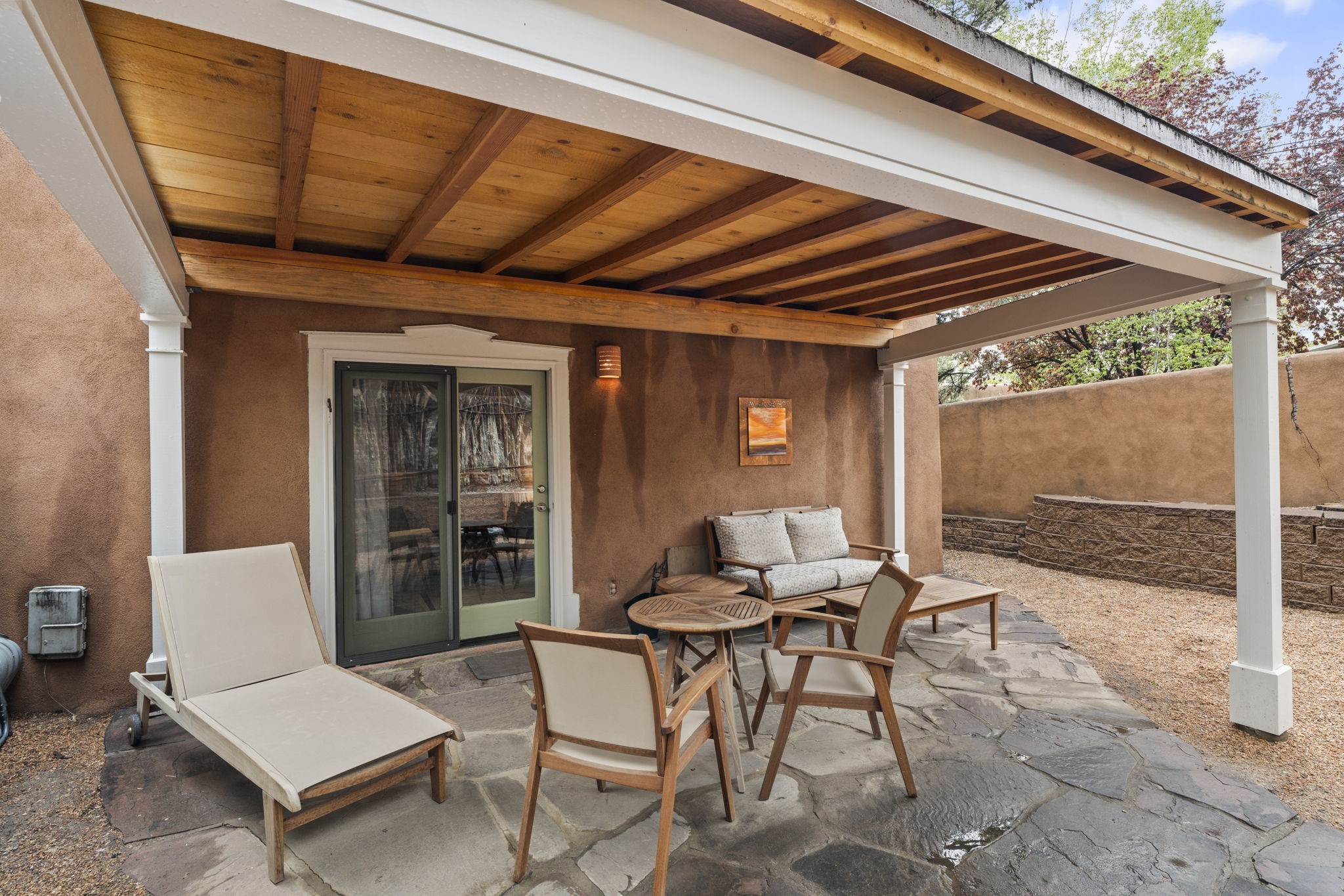 701 E Alameda Street 3
