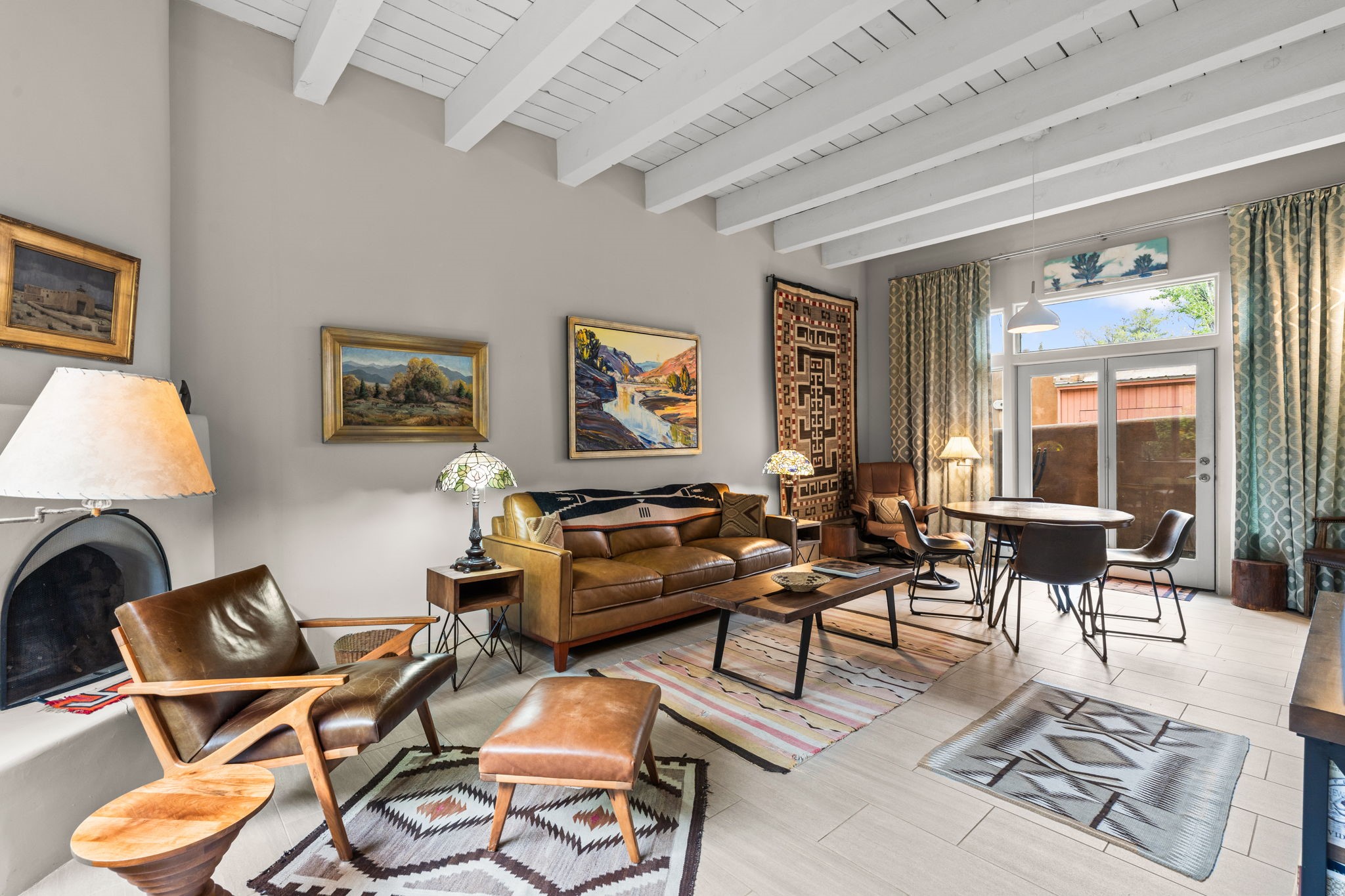 701 E Alameda Street 3