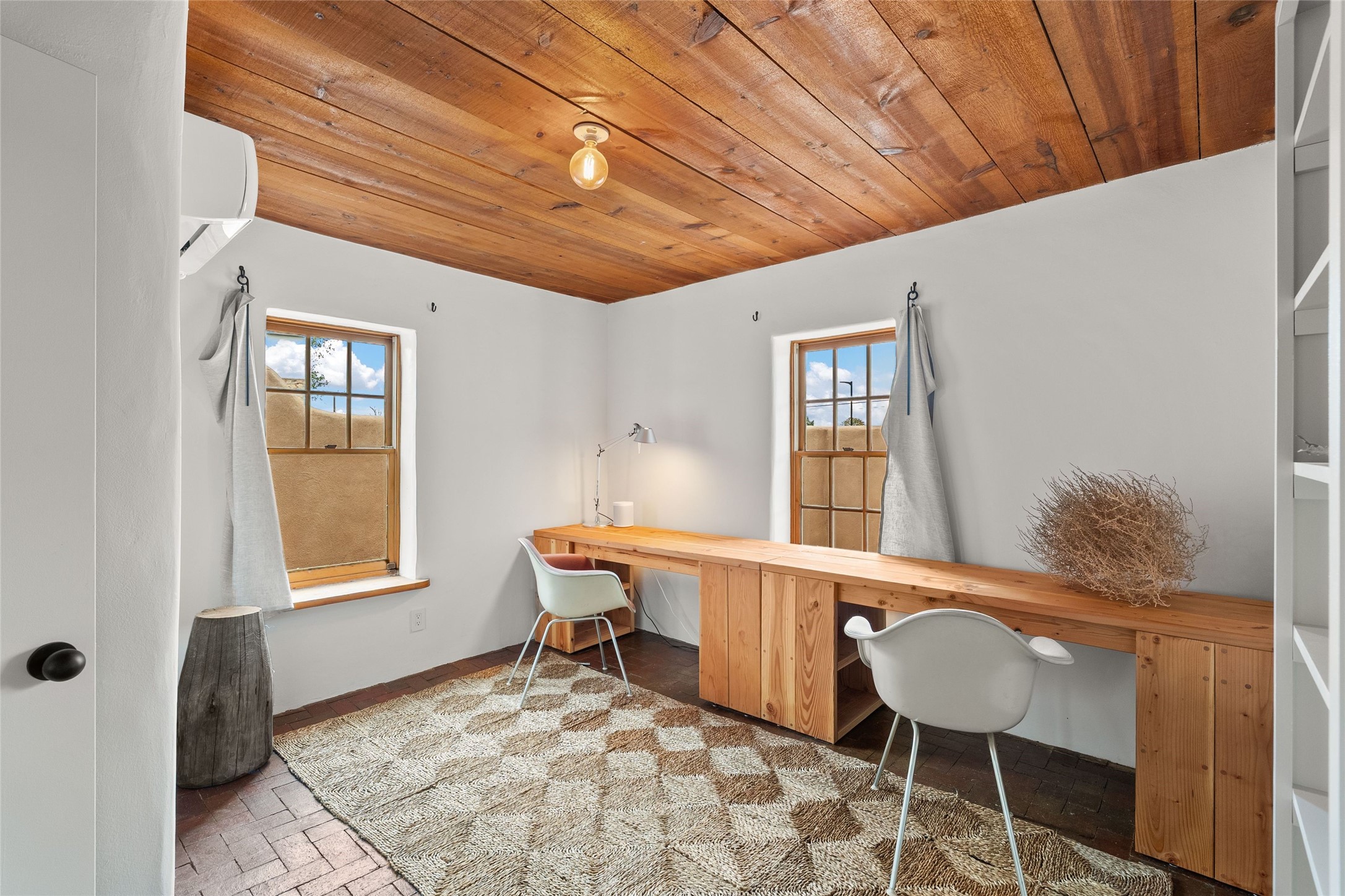1461 Cochiti Road