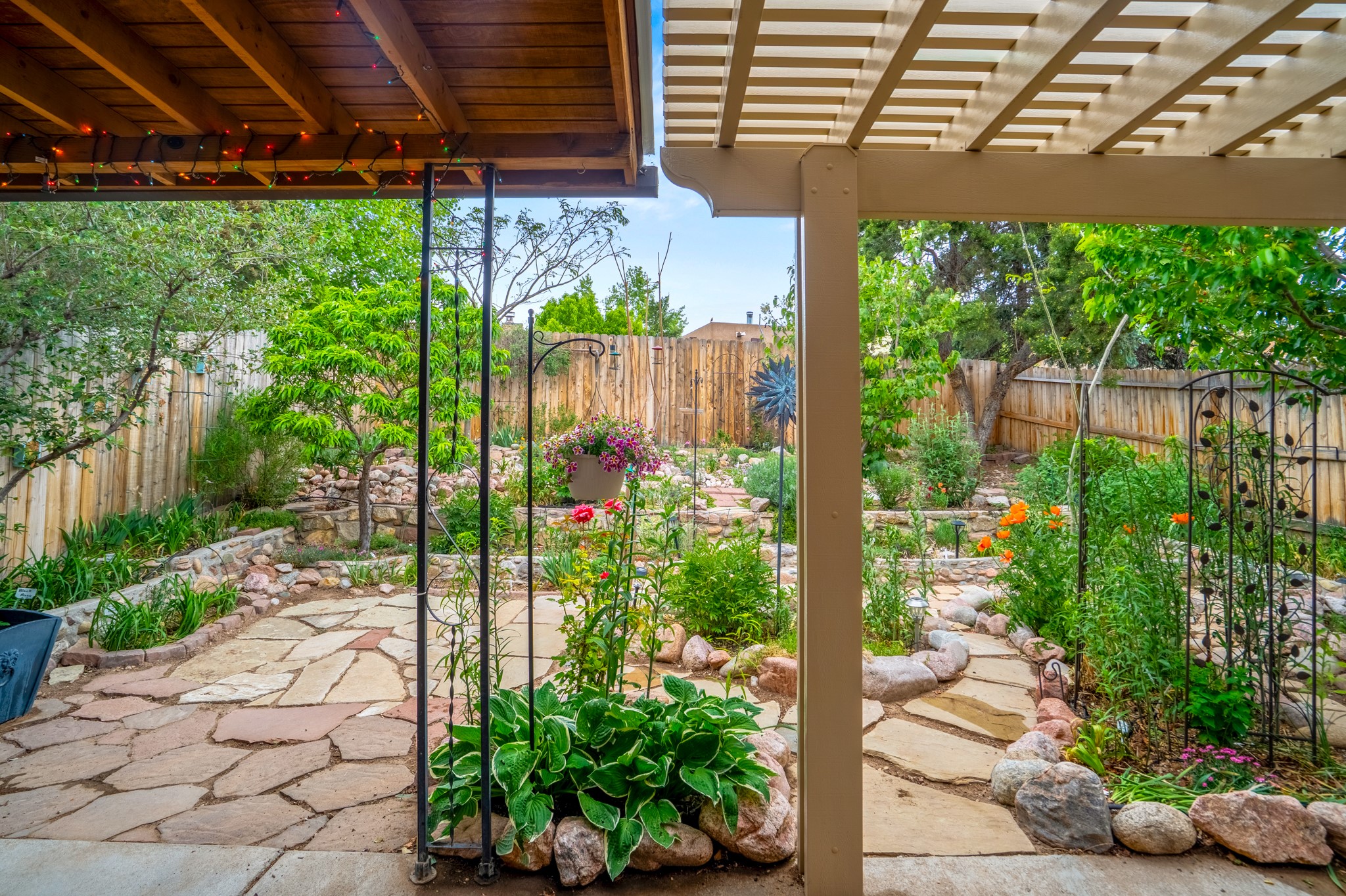 1547 Escondida Court