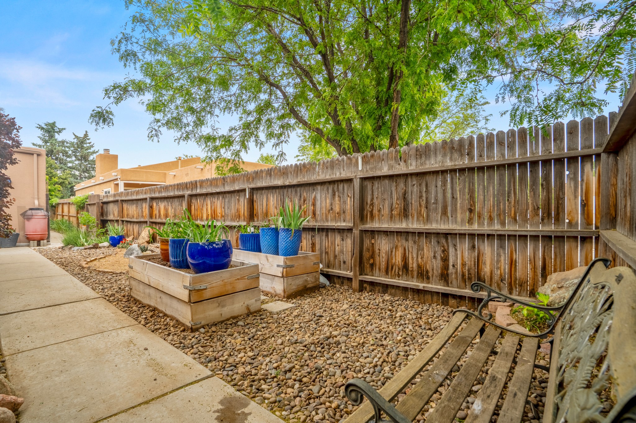 1547 Escondida Court