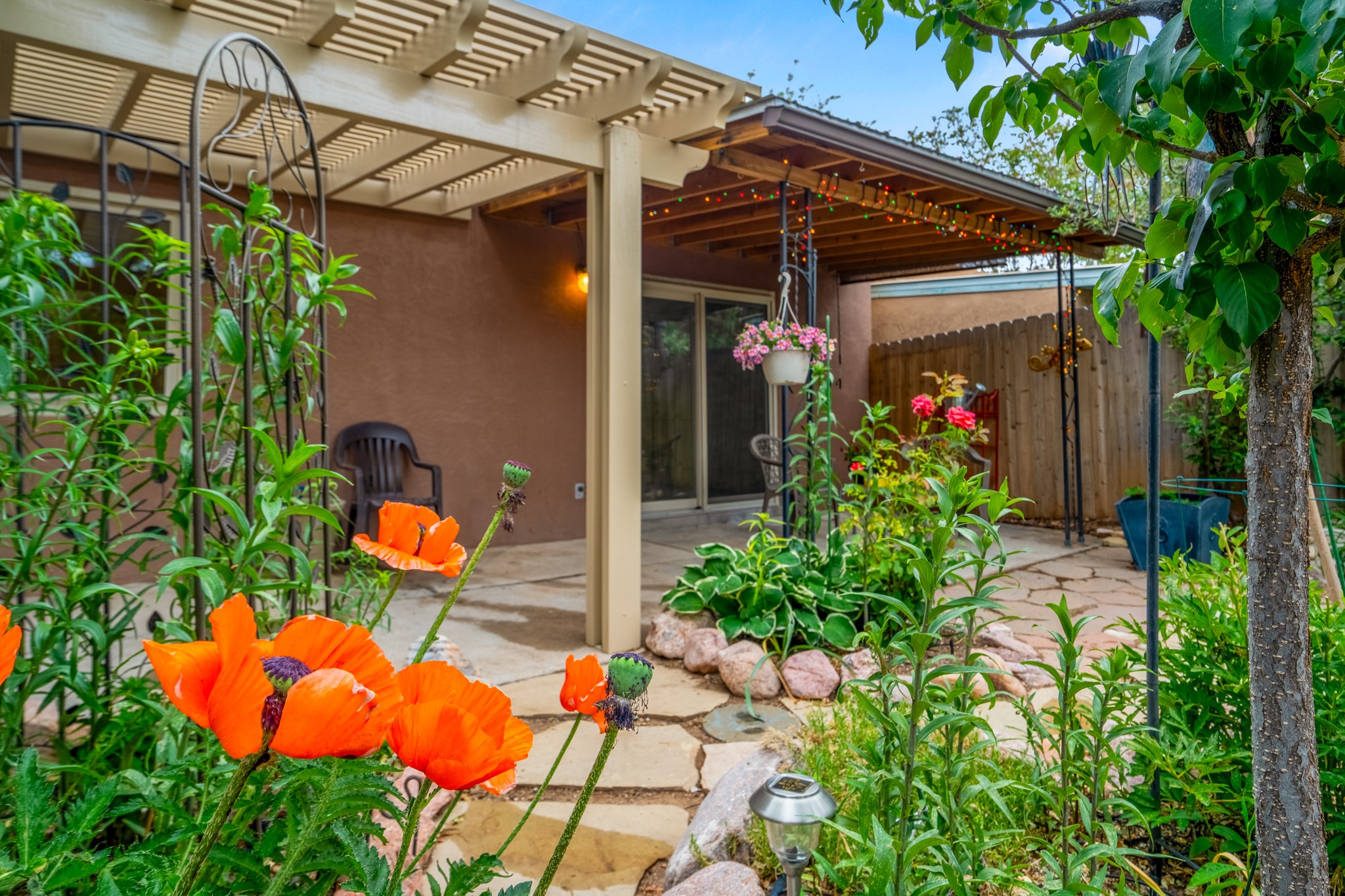1547 Escondida Court