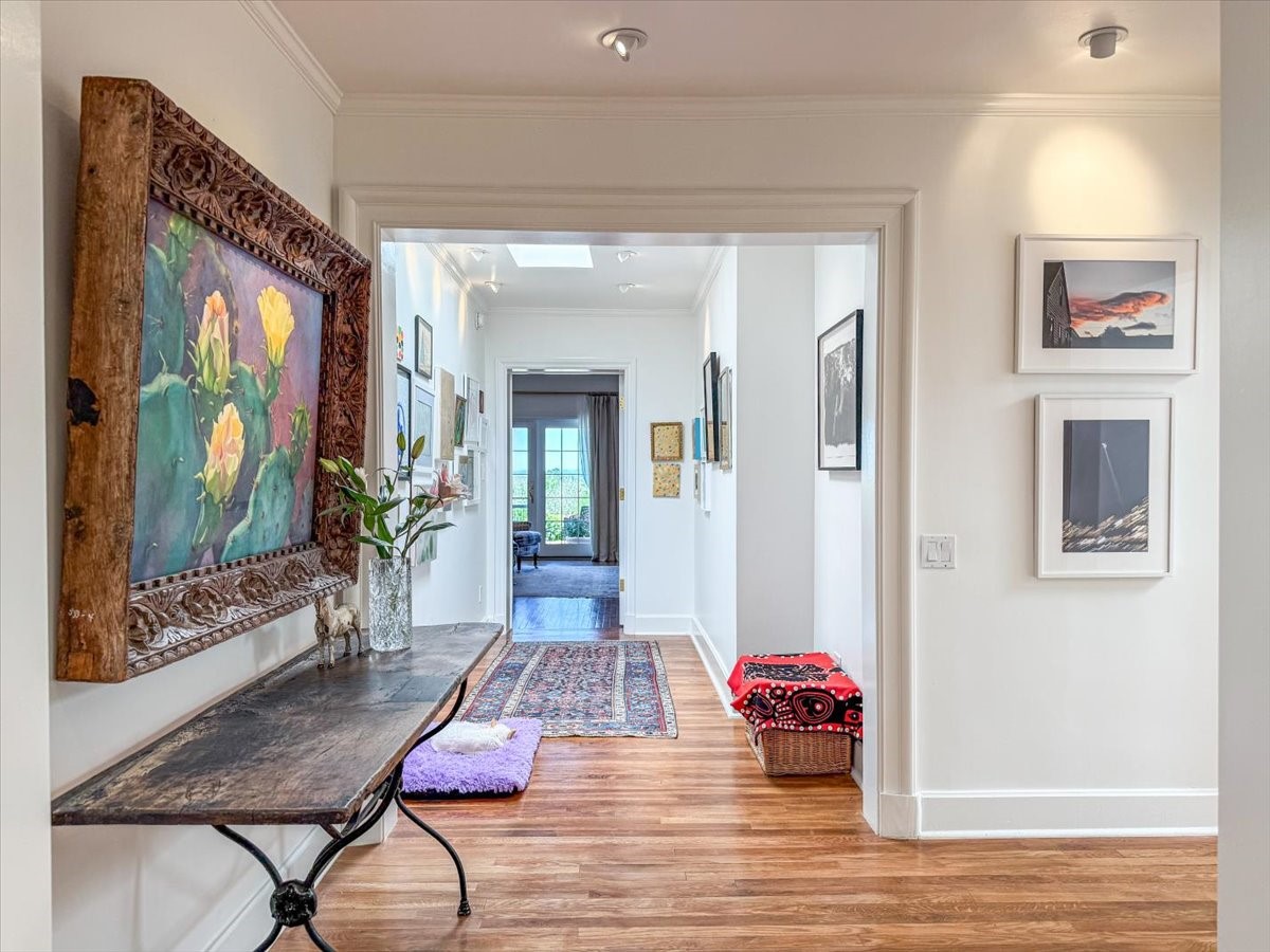 1110 Old Santa Fe Trail