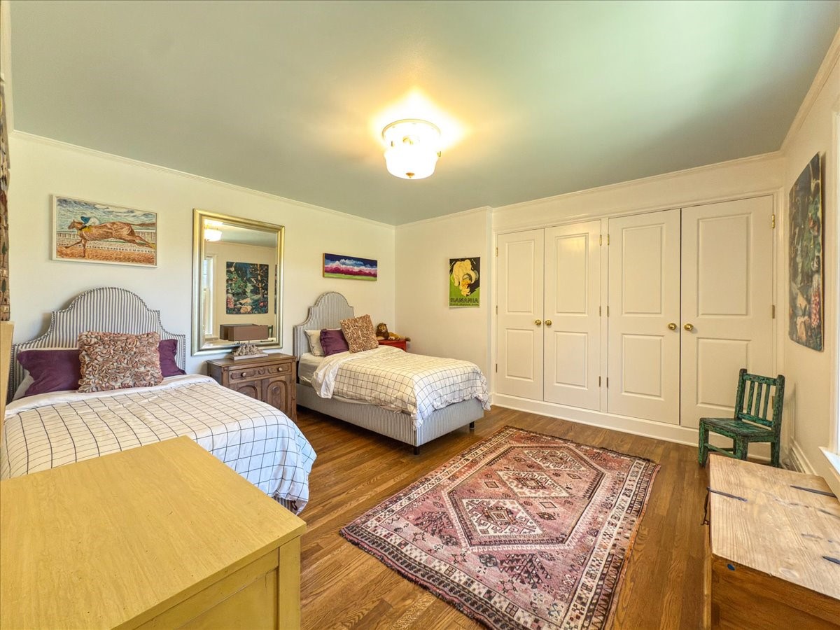 1110 Old Santa Fe Trail