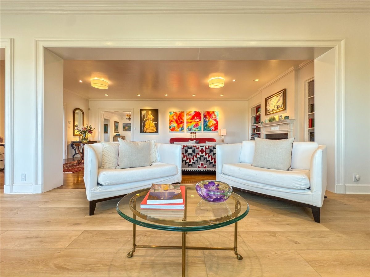 1110 Old Santa Fe Trail