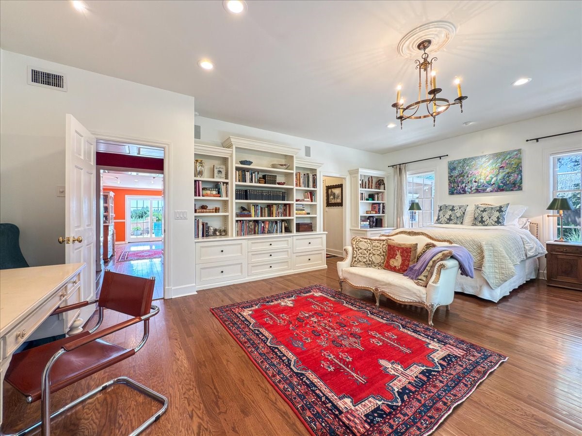 1110 Old Santa Fe Trail