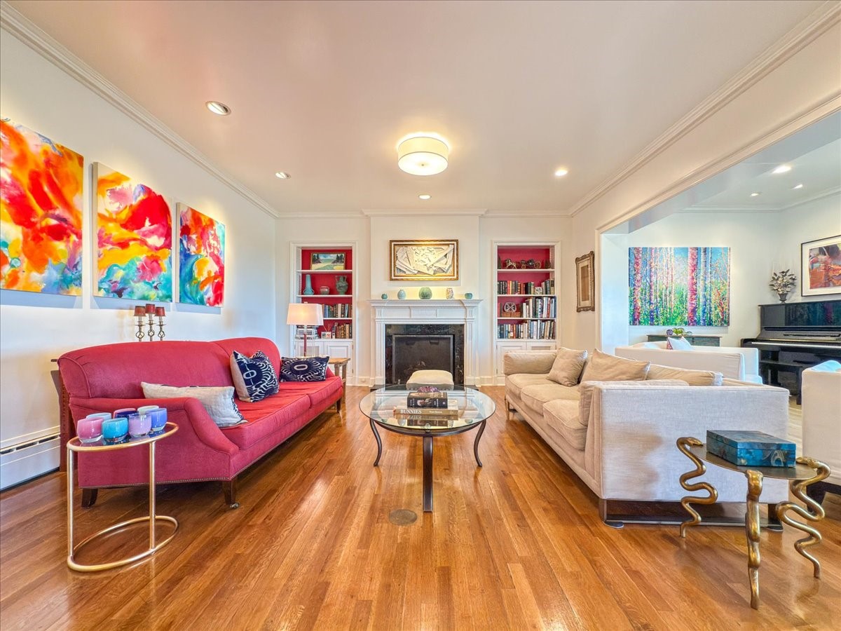 1110 Old Santa Fe Trail