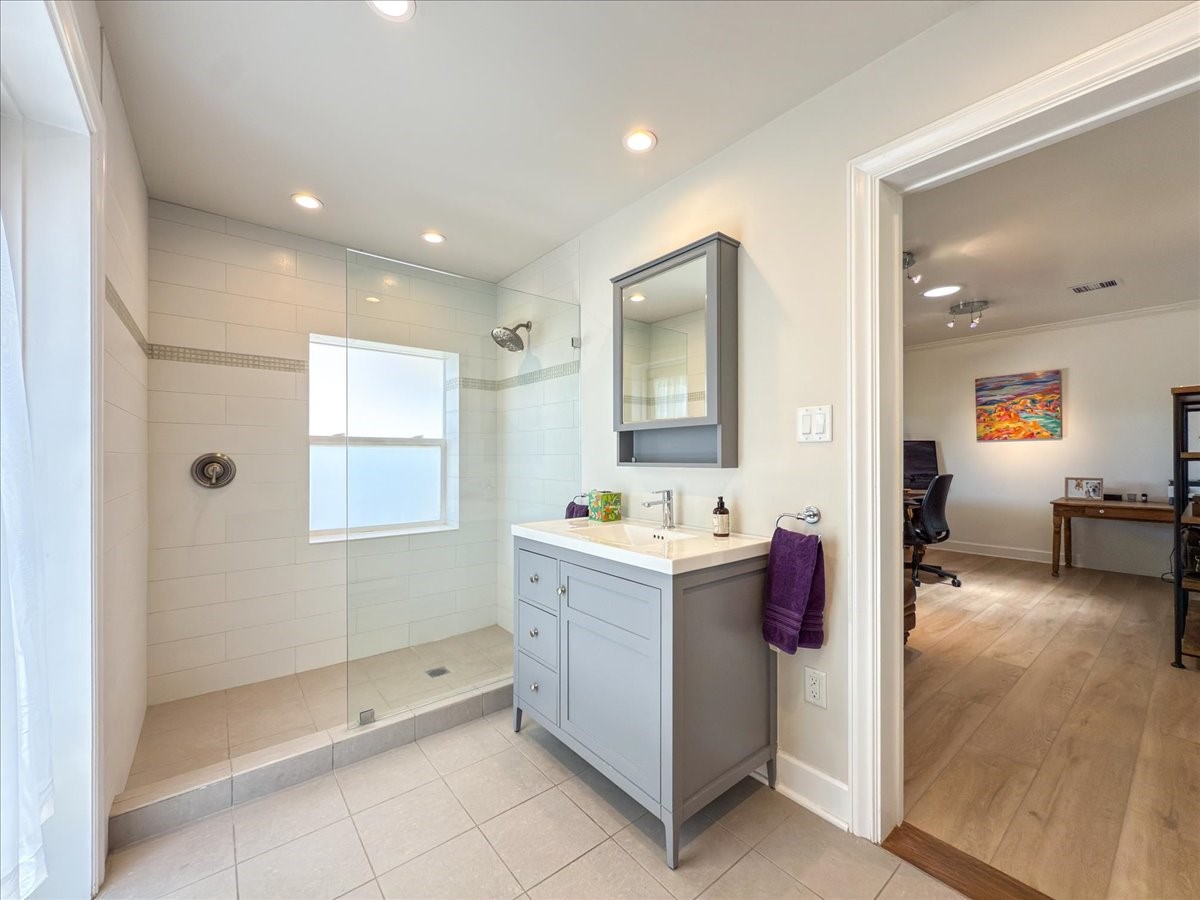 1110 Old Santa Fe Trail