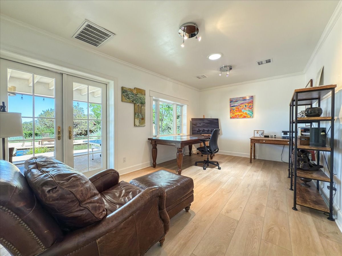 1110 Old Santa Fe Trail