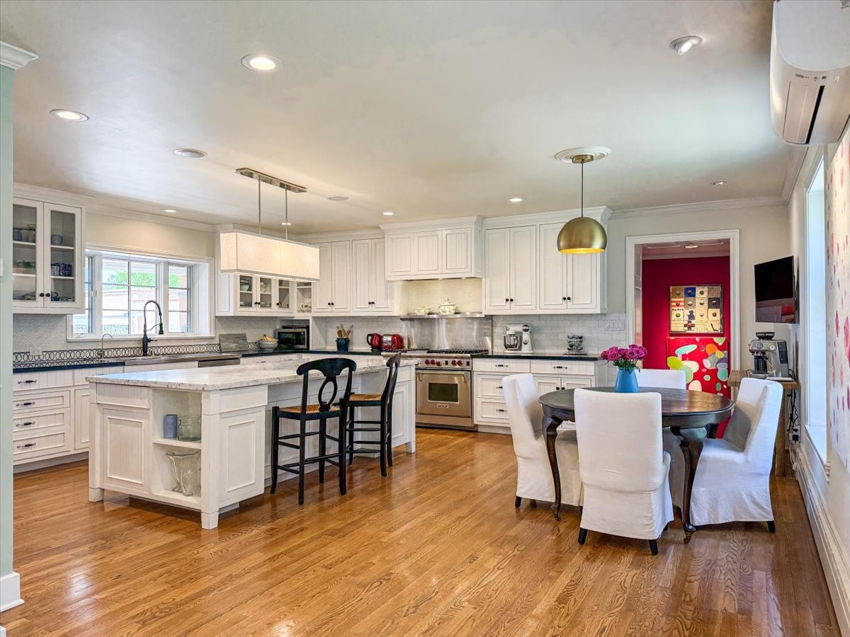 1110 Old Santa Fe Trail