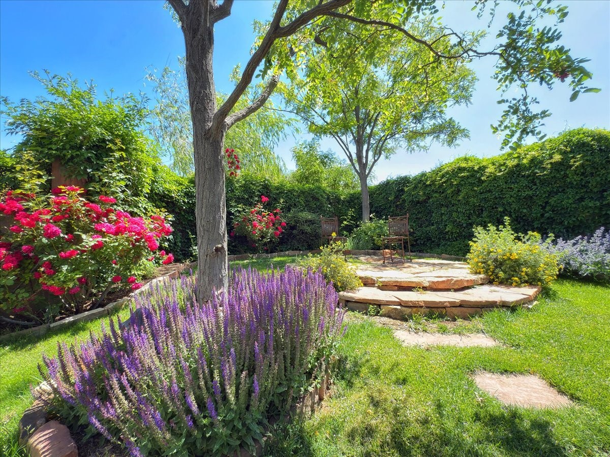 1110 Old Santa Fe Trail