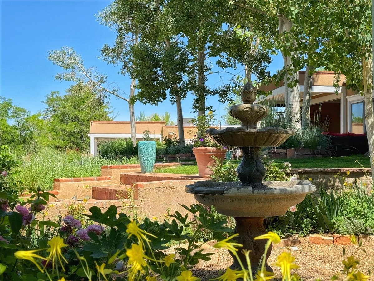 1110 Old Santa Fe Trail