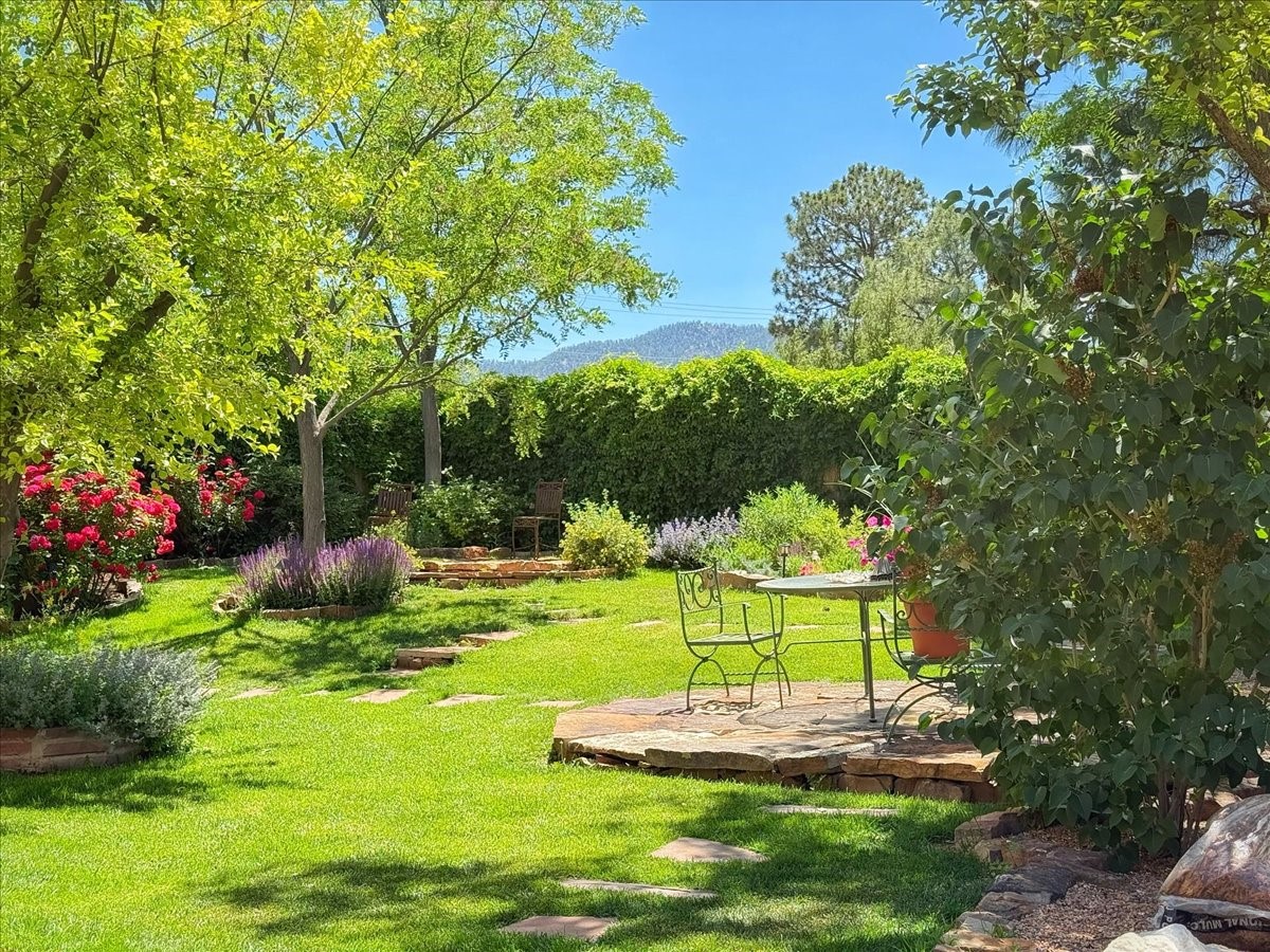 1110 Old Santa Fe Trail