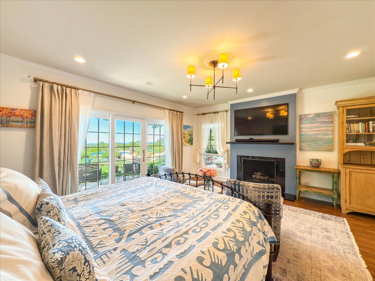 1110 Old Santa Fe Trail