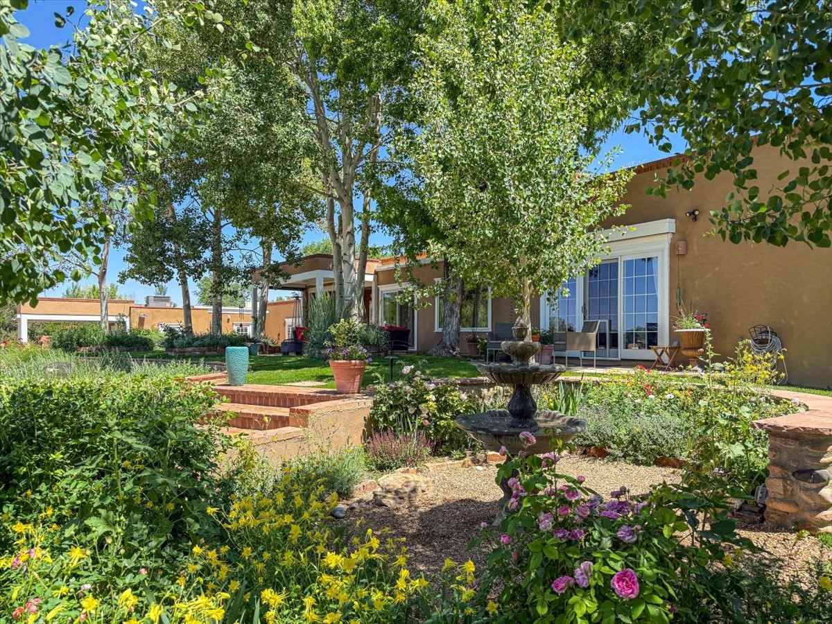 1110 Old Santa Fe Trail