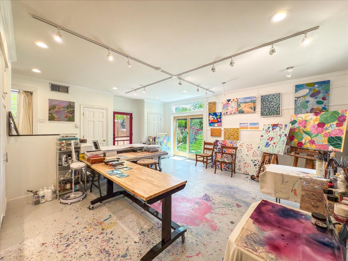 1110 Old Santa Fe Trail