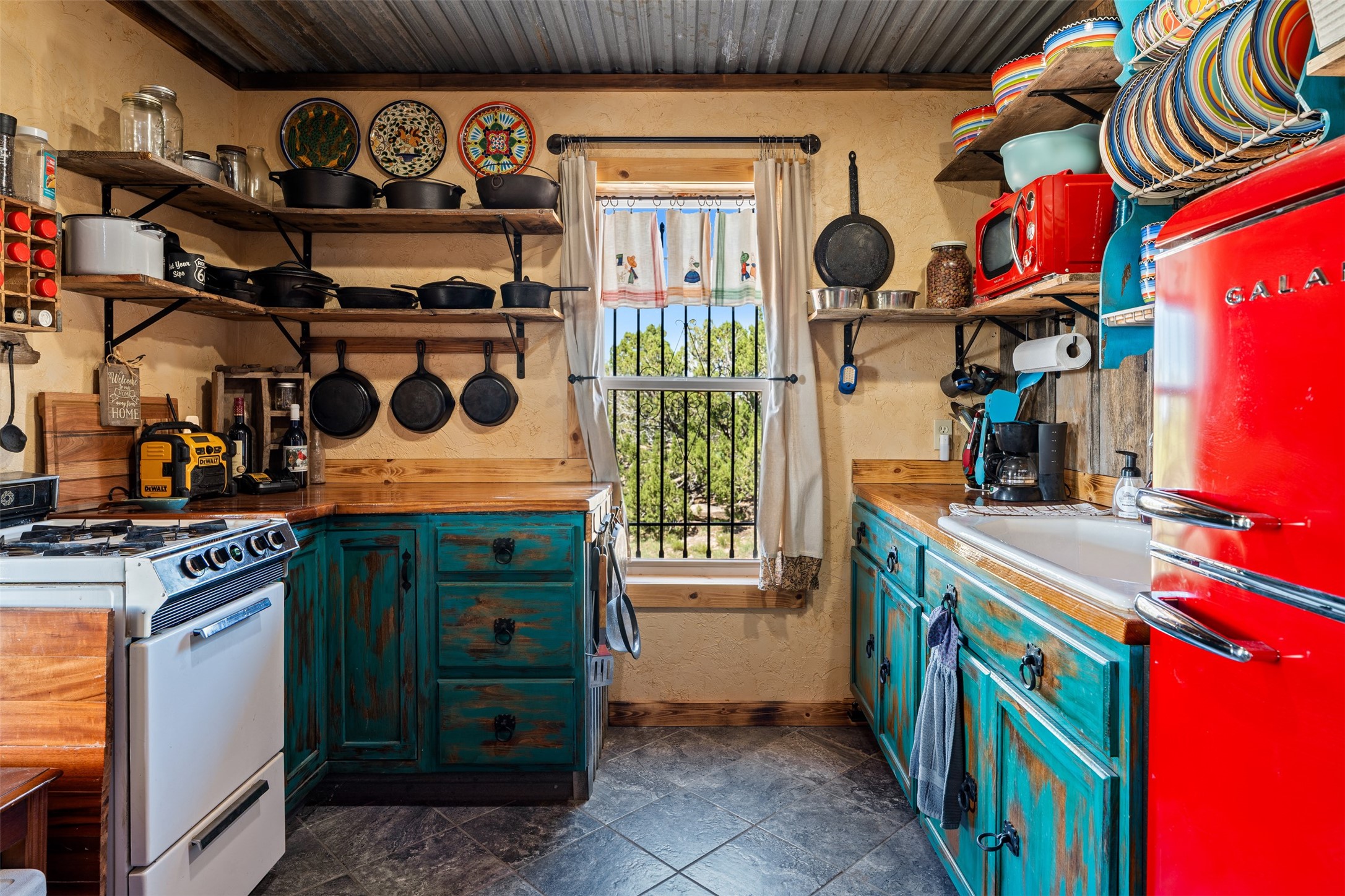 4221 Palo Amarillo Road