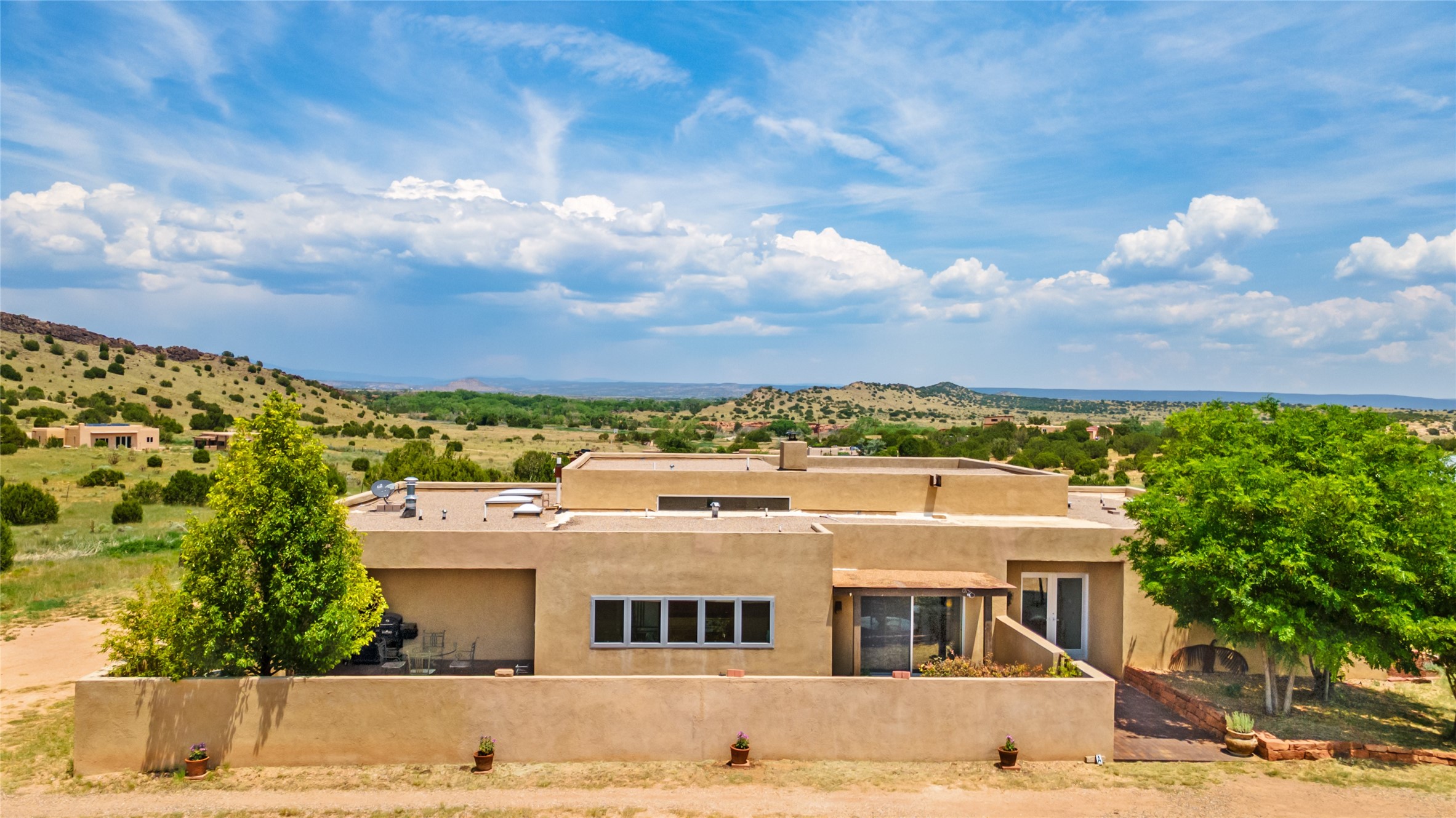 865A Camino Los Abuelos