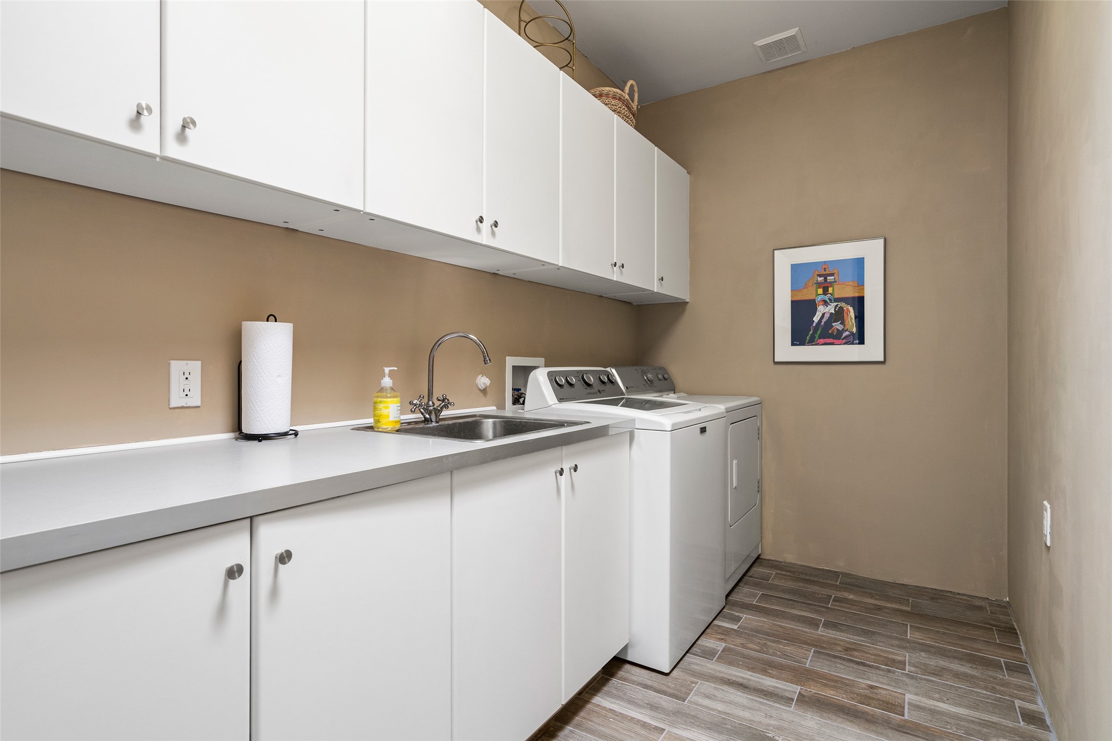 865A Camino Los Abuelos