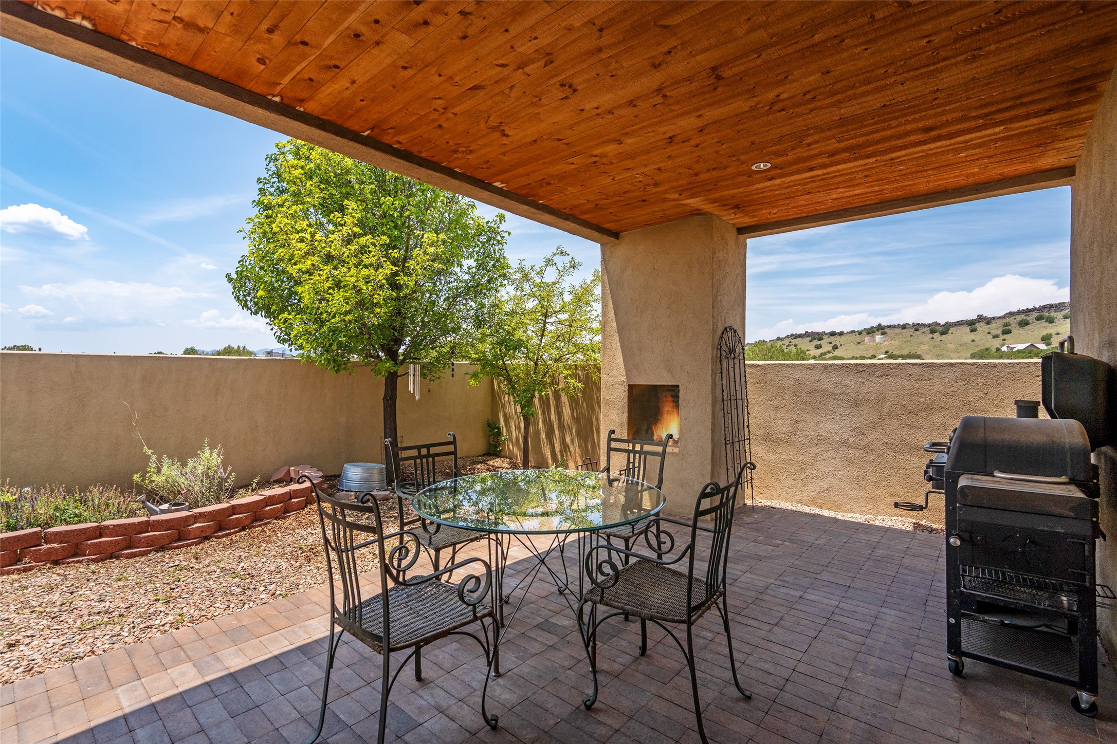 865A Camino Los Abuelos