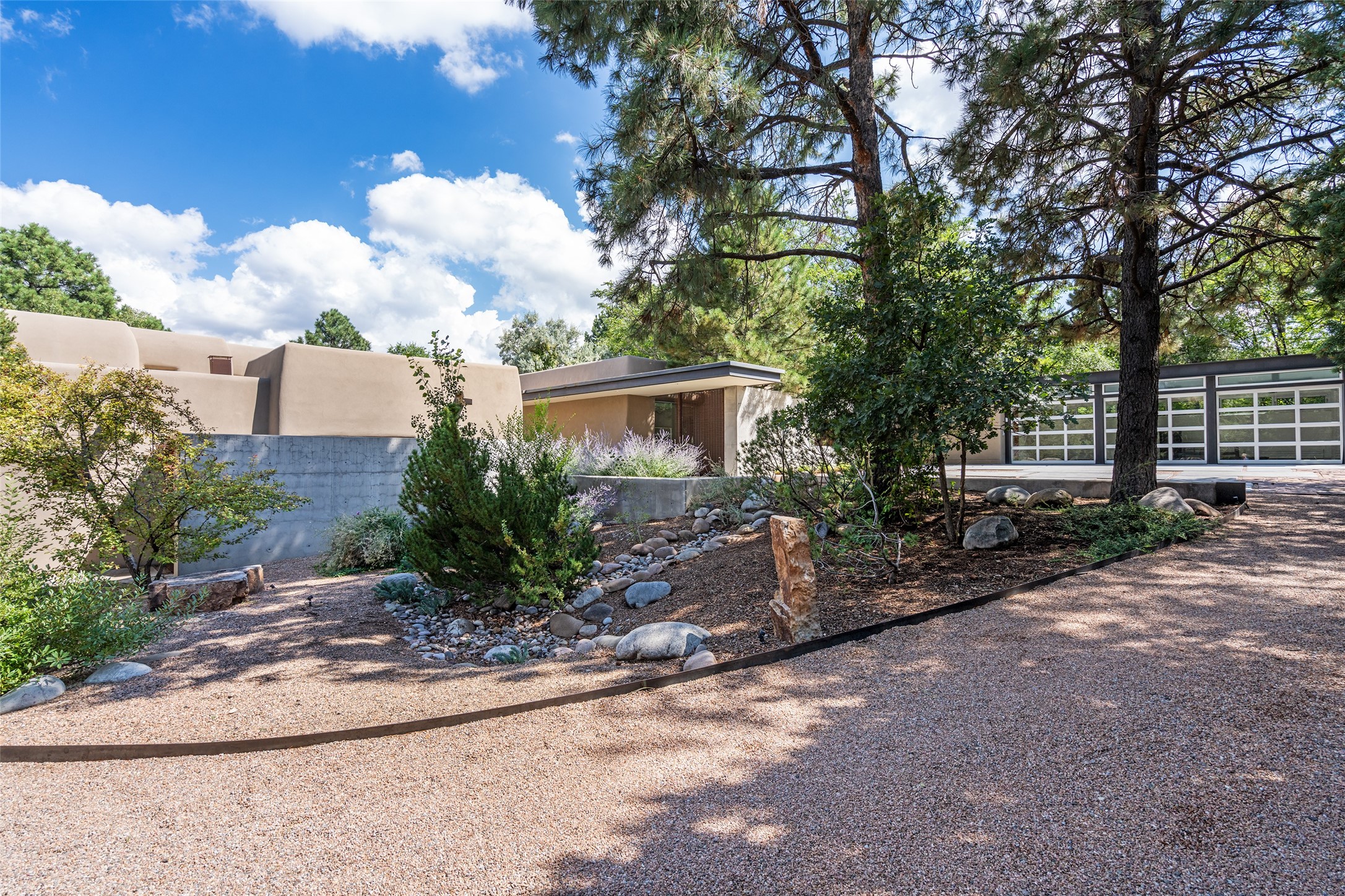 535 Camino Del Monte Sol