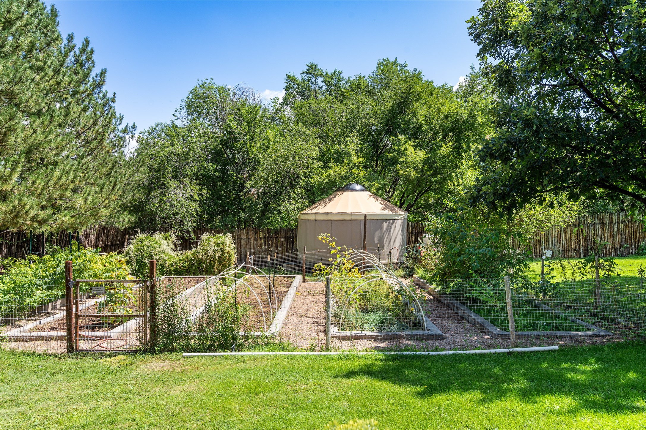 535 Camino Del Monte Sol