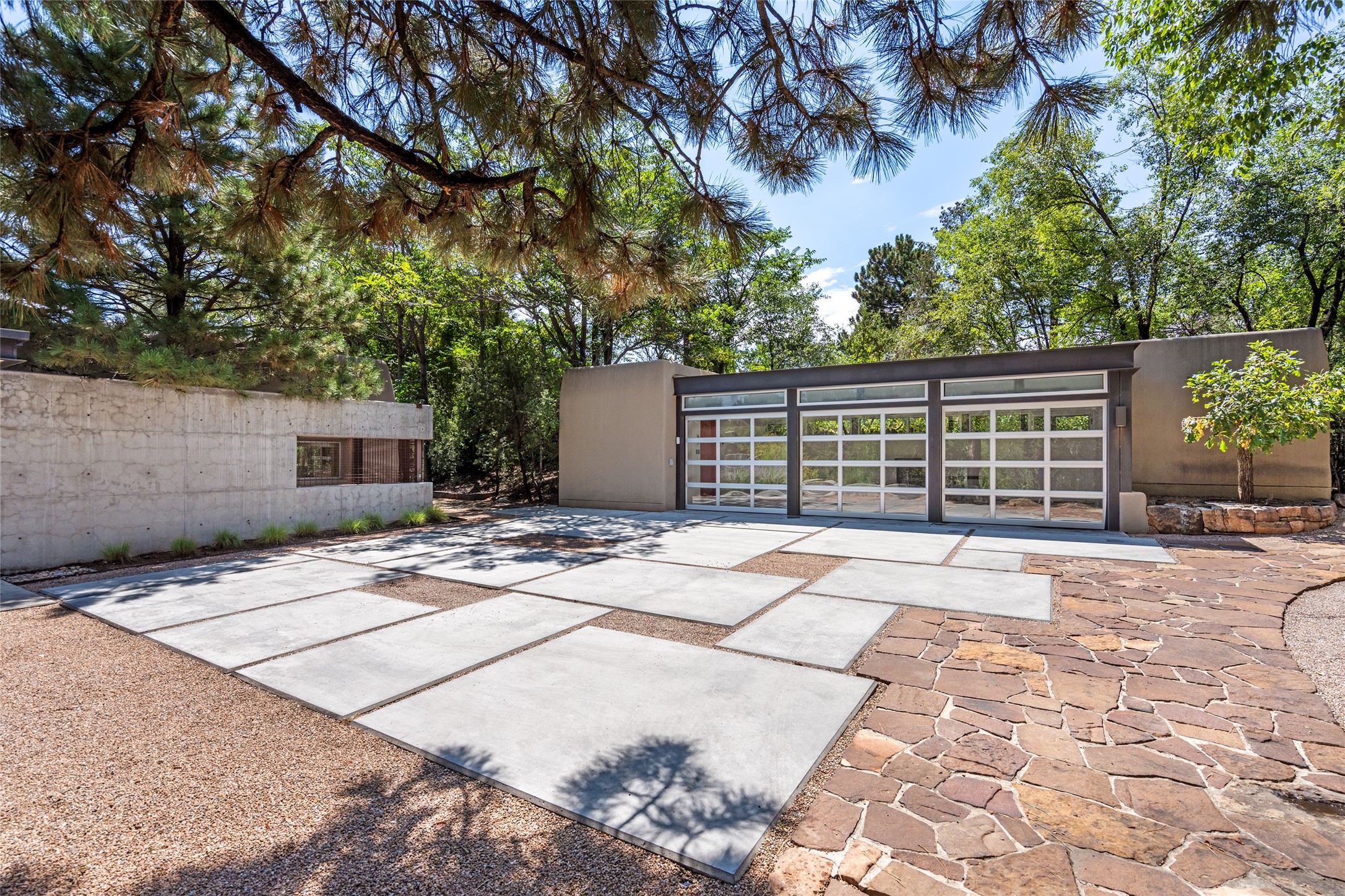 535 Camino Del Monte Sol